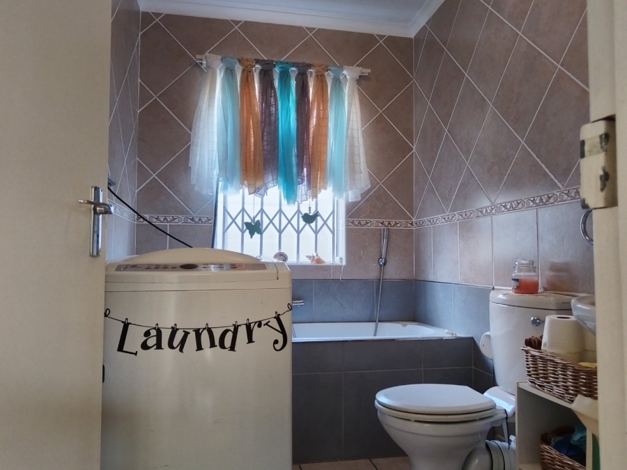 3 Bedroom Property for Sale in Parklands Western Cape